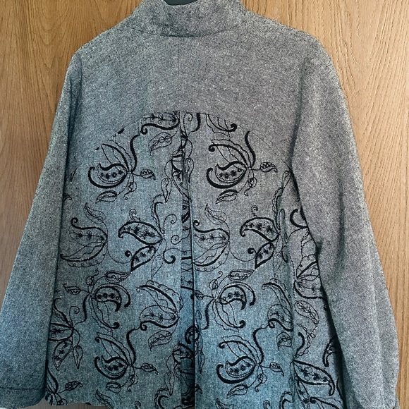 Donna Rae jacket - Picture 2 of 3